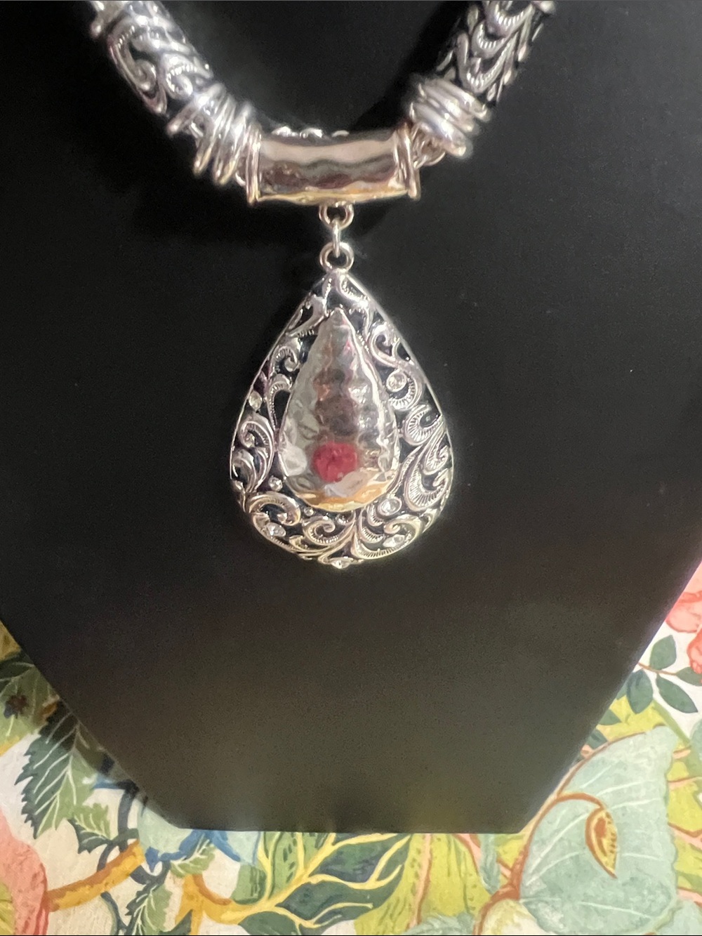 Silver  Tone Teardrop Pendant Necklace - Silver - Picture 3 of 4